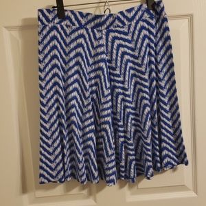 Flowy Chevron skirt